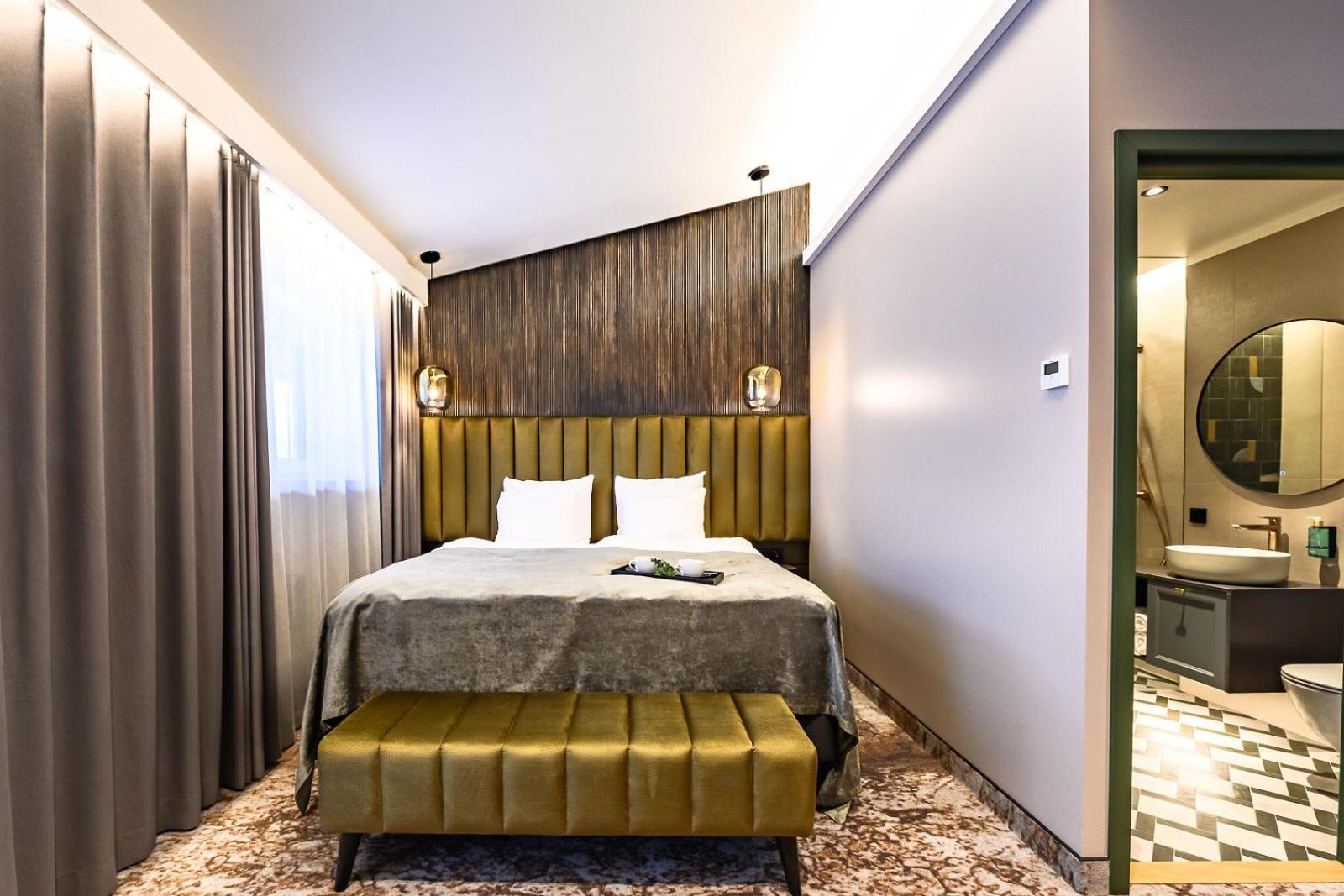Ugandi Hotel Отепя Экстерьер фото