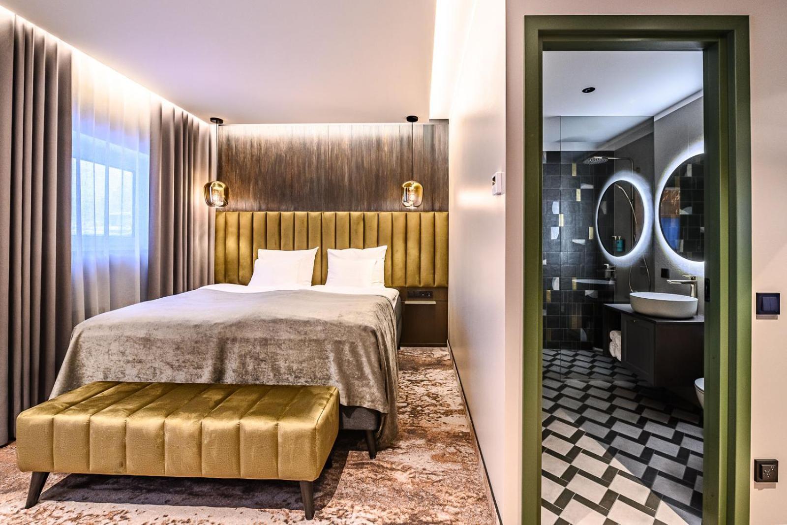 Ugandi Hotel Отепя Экстерьер фото