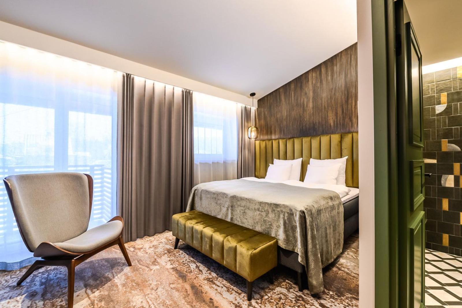 Ugandi Hotel Отепя Экстерьер фото
