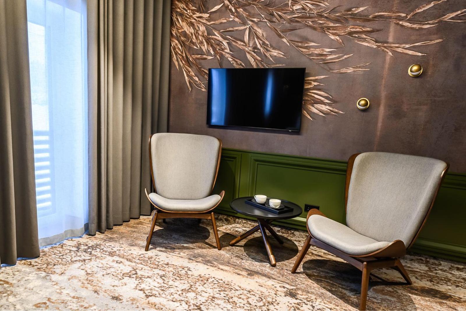 Ugandi Hotel Отепя Экстерьер фото
