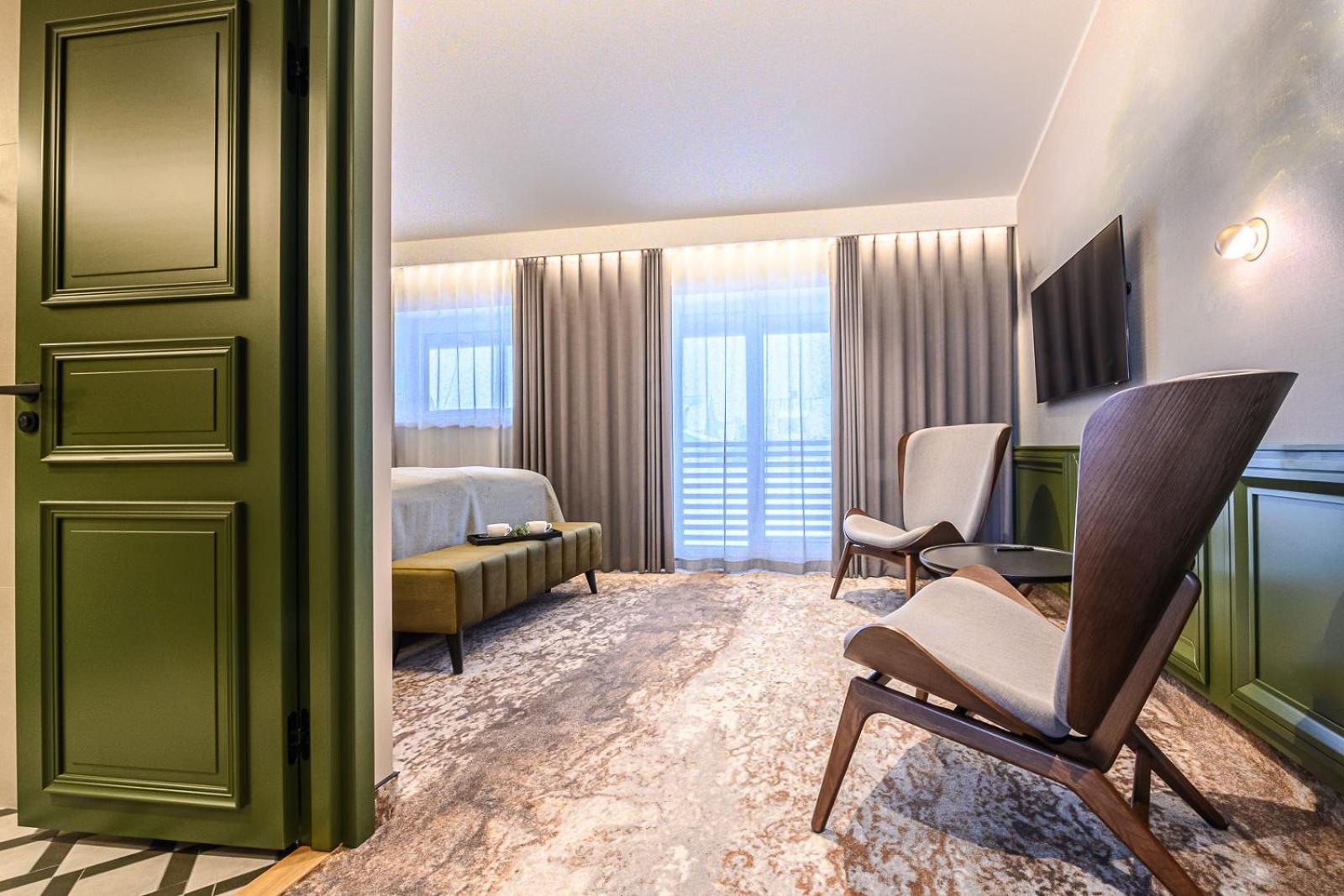 Ugandi Hotel Отепя Экстерьер фото